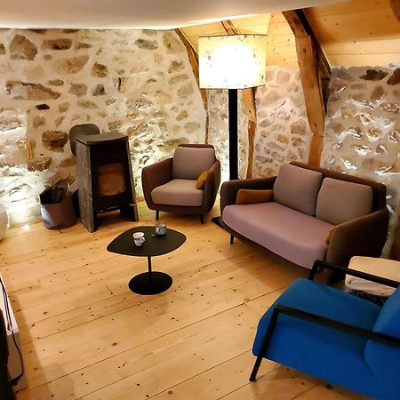 Вилла Le Petit Mars Le Vaulmier Экстерьер фото